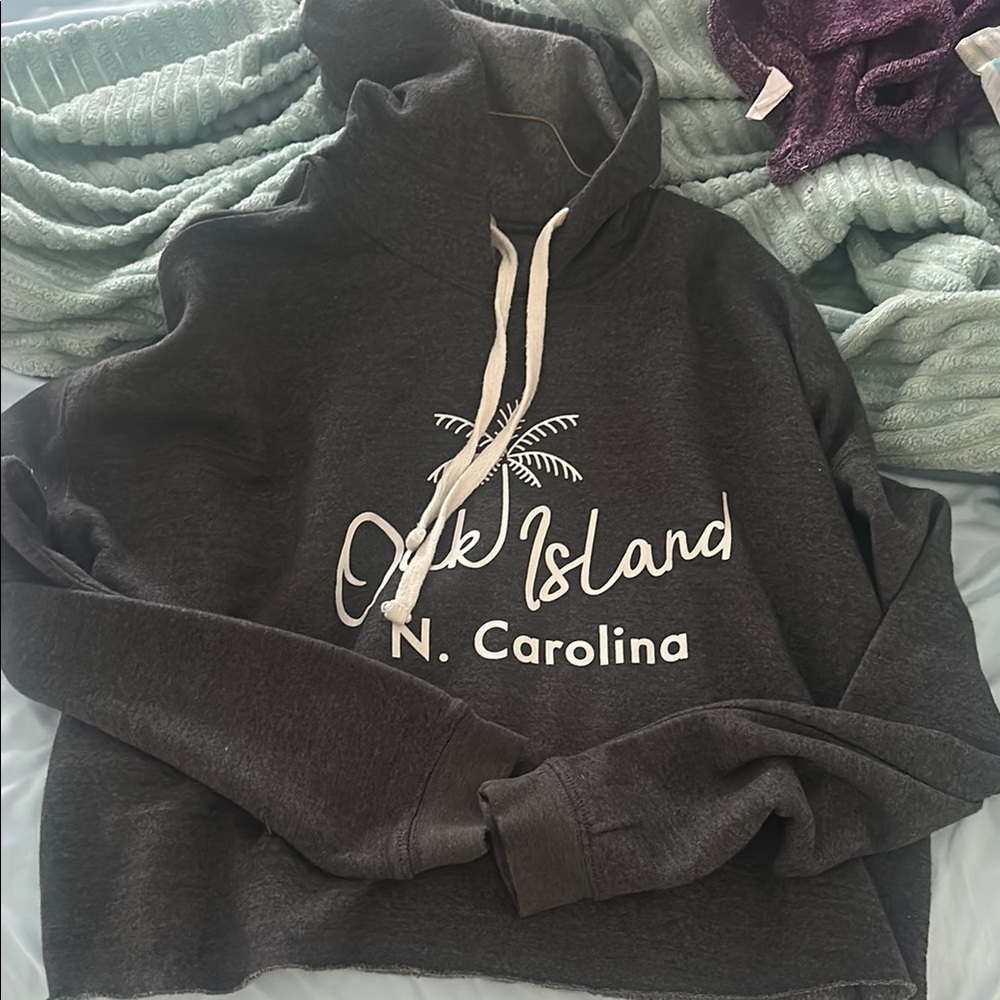 Oak island cropped sweatshirt
